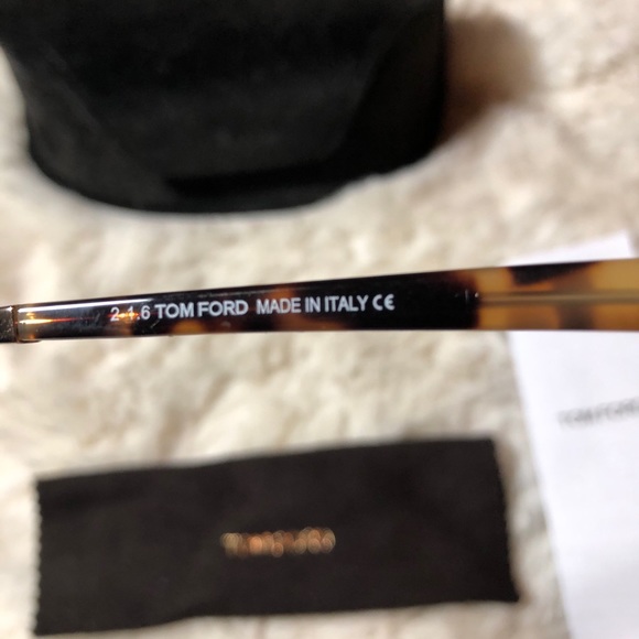 Tom Ford Aviators - Picture 3 of 4